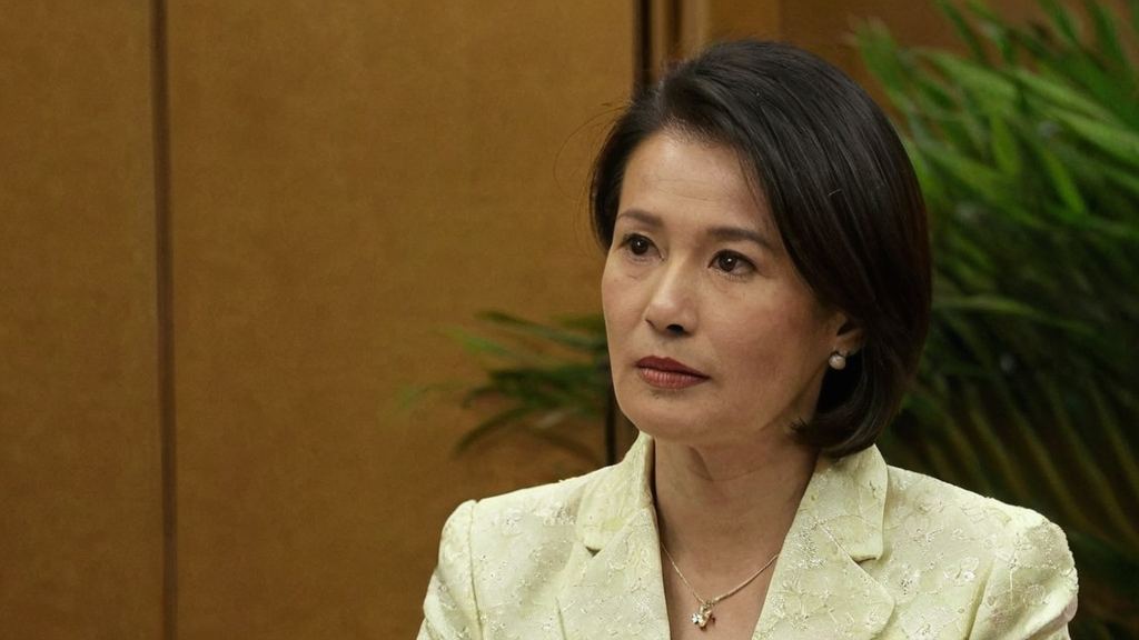 揭秘娱乐圈潜规则与“摆烂”女主的逆袭之路，明星背后的人正是某知名影视公司还是套路满满